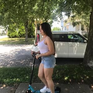 Meet your Posher, Eden